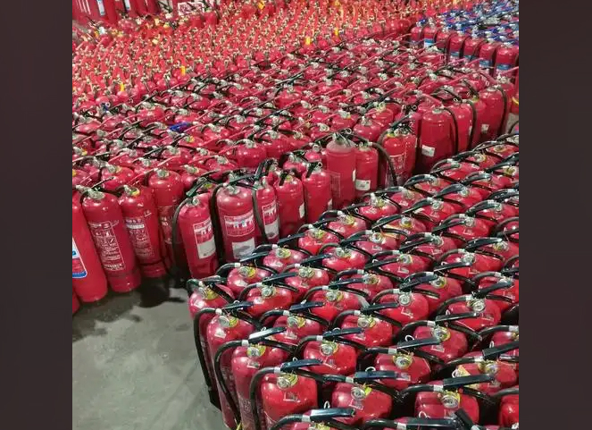 ������S��