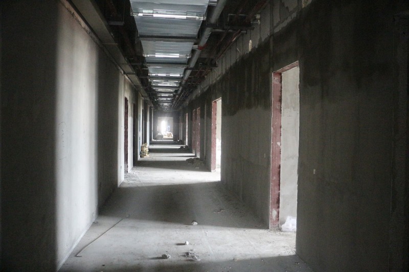 武漢協(xié)和醫(yī)院輕質(zhì)墻板工程施工案例