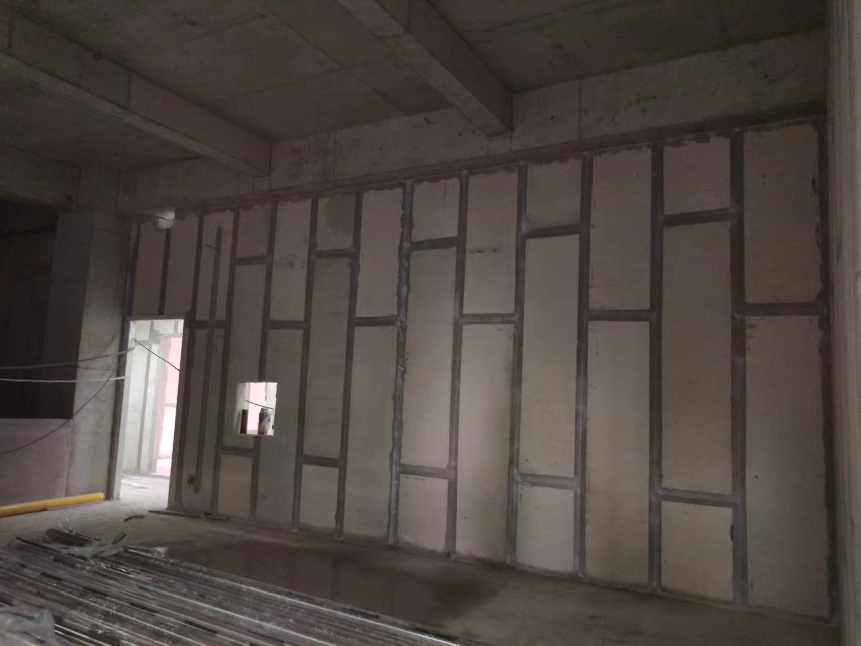 金銀湖協(xié)和西院二期隔墻工程