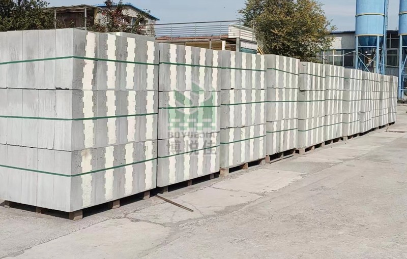 勻質(zhì)自保溫砌塊